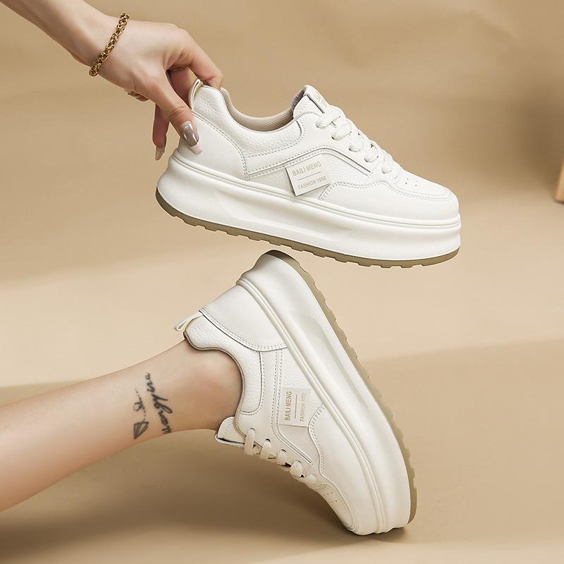 Stepping On Shit Leather Little White Shoes Women's 2025 Spring New Versatile Platform Sports Board Shoes Non-slip Waterproof Sports Shoes