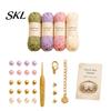 Kit Braccialetto Fatto a Mano Kit Crochet Ispirato alla Natura Fai da Te, Gioielli Uncinetto 3D Animali Piante Set Regalo Set per Creare Fiore Acero Libellula Farfalla,