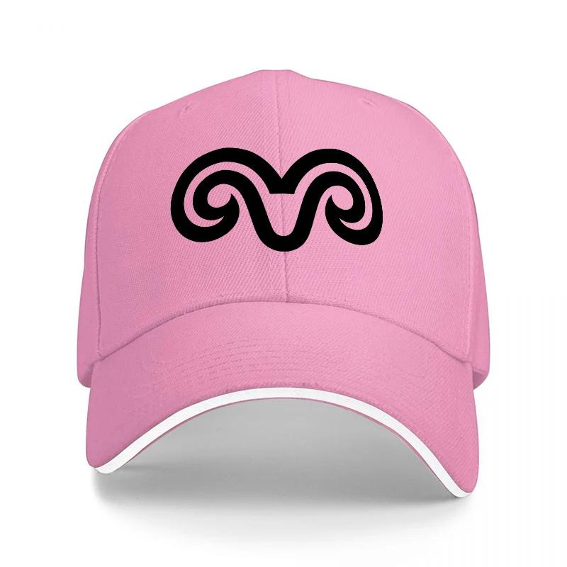 Black Baseball Cap with Abstract Wave Design Logo Fashionable Streetwear Accessory for Men and Women Casual Outdoor Wear Style