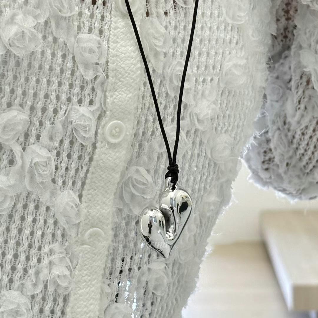 

Любовь сферическое ожерелье корейский нишевый милый крутой стиль цепочка на ключицу модное универсальное ожерелье с высоким чувством женщины