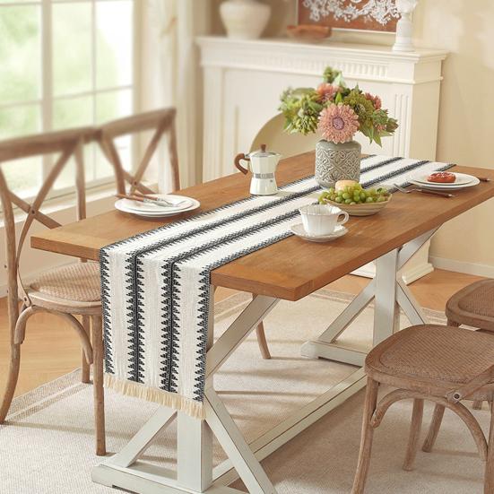 Bohemian Table Runner Knitted Table Runner with Tassels Black White Table Runner Dining Table Decoration for Farmhouse Weddings Parties