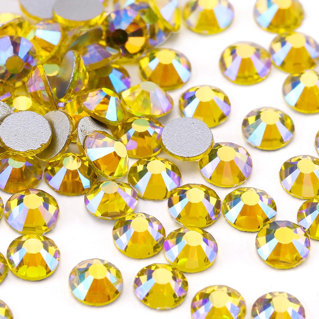 Pujiang Crystal Rhinestone Skleněné ploché dno Diamond Oblečení Doplňky Kulatý vrták na nehty DIY Náušnice Taška Samolepka Vrtačka