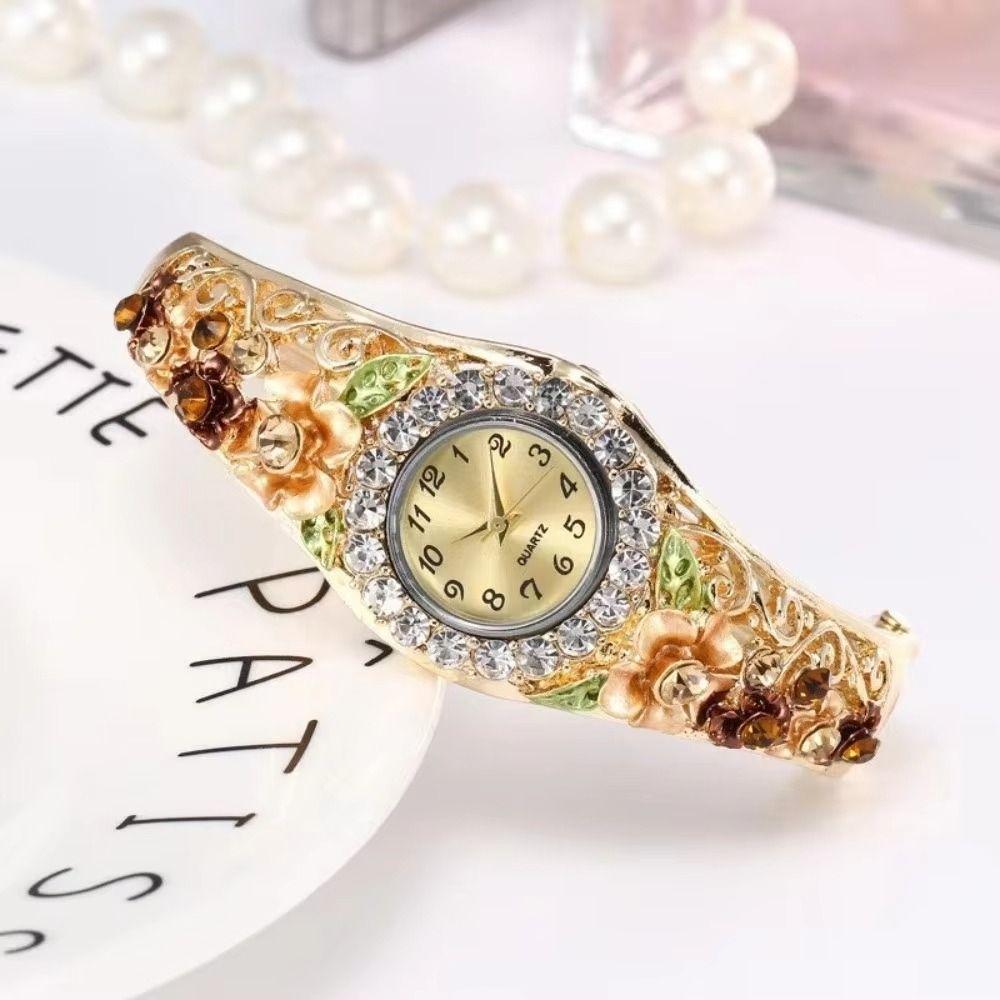 Rich In Flowers Vintage  Watch Rhinestone Bracelet Quartz Watch  Elegant Wear