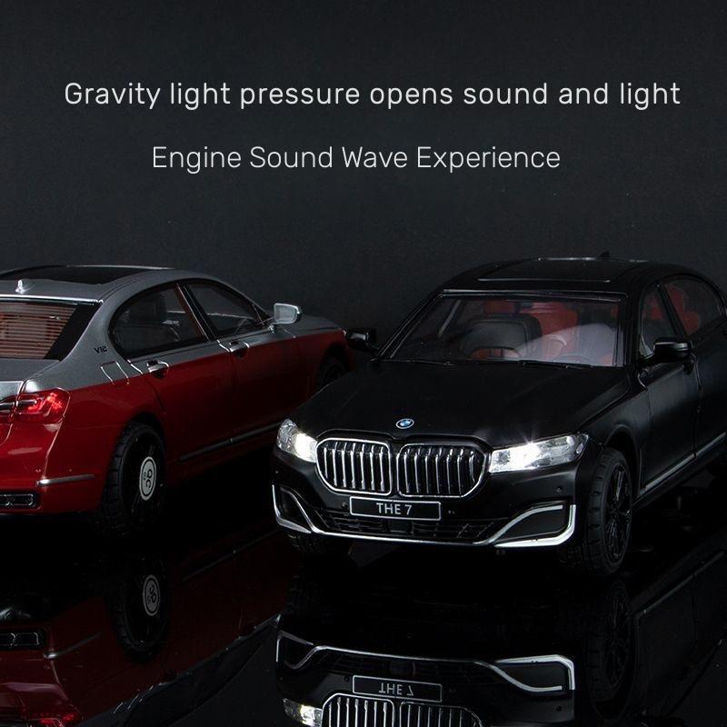 1/24 BMW 760 THE7 Limousine Alloy Miniature Car Diecast Metal Scale Car Model Sound and Light Collection Children Toy Vehicles Gifts