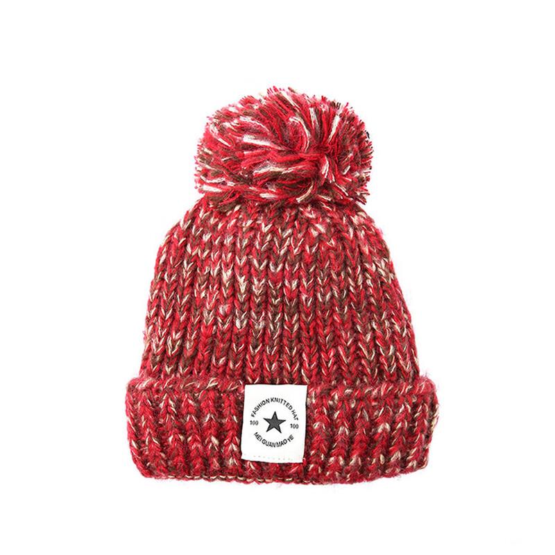 

ZHENYUEQI Women s Fleece-Lined Five-Star Patch Knit Beanie