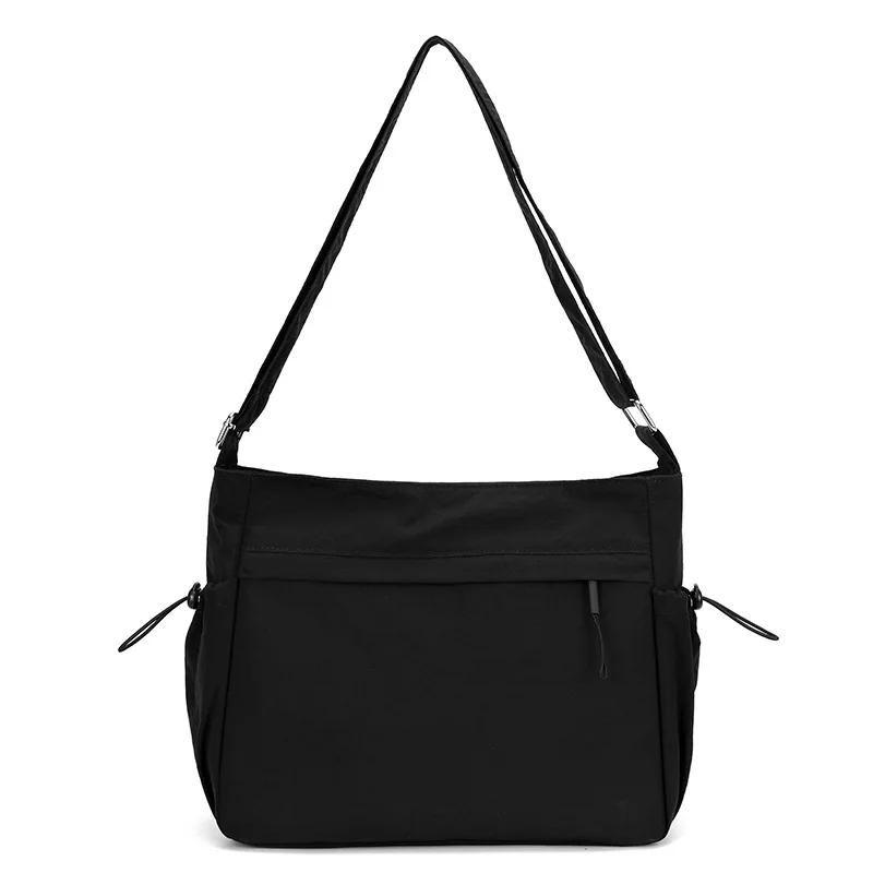 Borse a Tracolla da Donna in Nylon Impermeabili Semplici Borsa a Spalla da Donna di Grande Capacità Leggera Tinta Unita Multitasche Borsa Tote Femminile