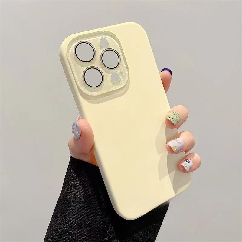 The new liquid silicone is suitable for Apple 11promax mobile phone case lens all-inclusive iphone11 solid color 11pro.
