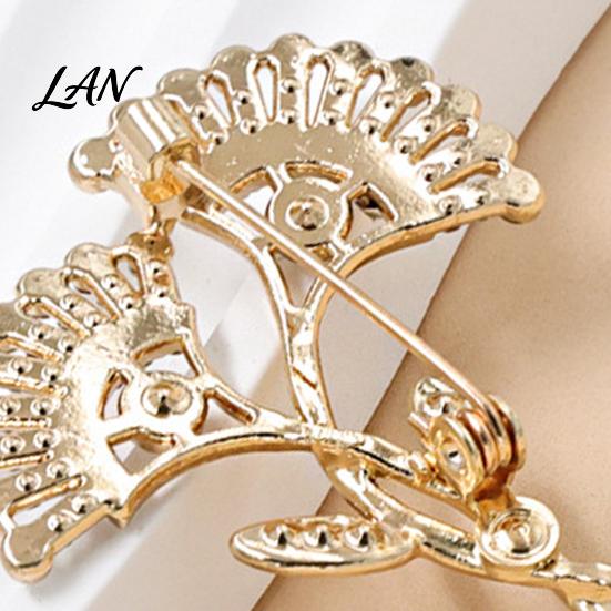 Nature Inspired Pin Rhinestone Ginkgo Leaf Brooch, Sparkling Lapel for Men Women, Non-fading Brooch Decorative Badge Clothes Bag Hat Scarf Suits