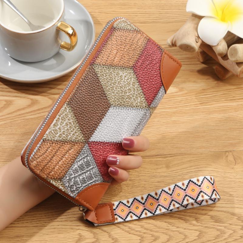 The New Women's Bag Is Printed with Squares, Contrasting Colors, Medium and Long Wallets, and Large-capacity Change Bags Are Now Available.
