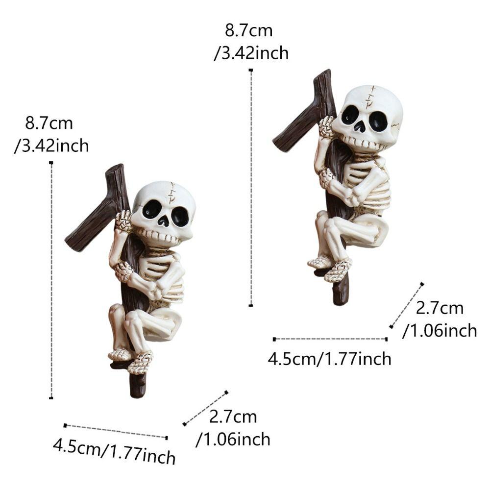 2Pcs Unique Skeleton Figurine Resin Halloween Skeleton Decor Outdoor Courtyard