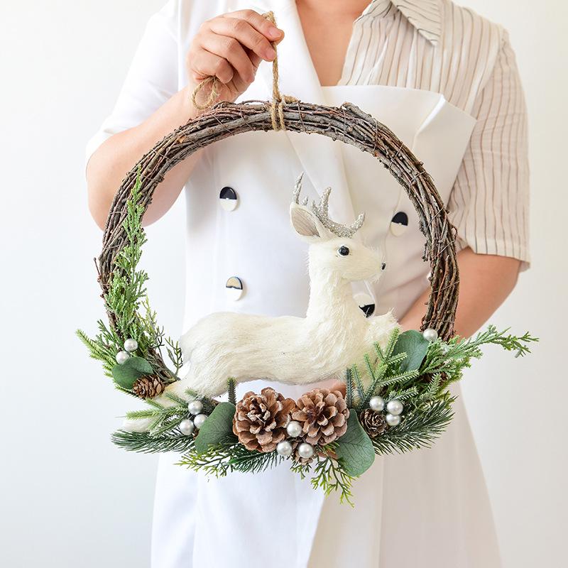 NUCHI Christmas Elk Rattan Wreath for Door or Shop Decoration