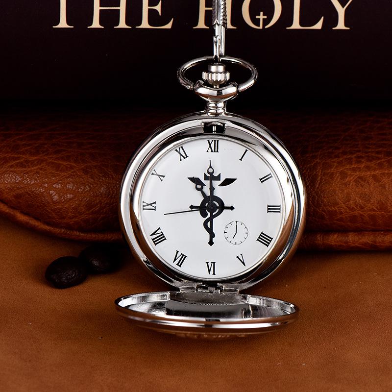 Silber-weiße Retro-Taschenuhr mit Seepferdchen-Cartoon, dicker Kette, weißem Zifferblatt und antiken römischen Ziffern