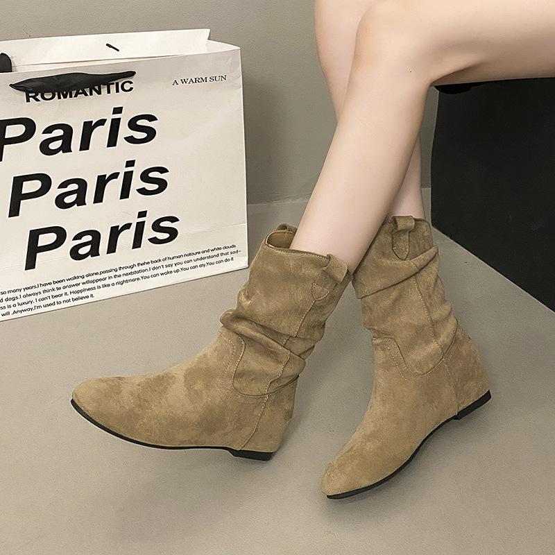 2025 autumn and winter Maillard short boots women's inner height increase new round head wide tube binaural stacking boots thick heel Martin boots