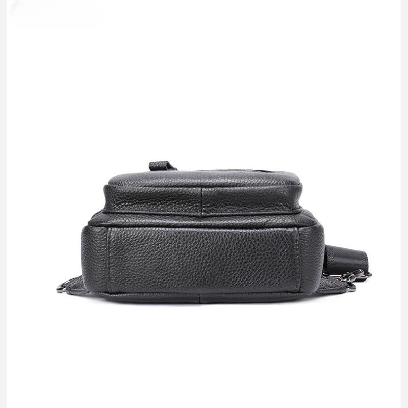 Men's Chest Bag, Genuine Leather Crossbody Bag, Men's Wear-resistant, Expandable, and Reduced Weight