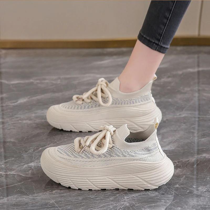 Fashion Fashion 2025 Spring Autumn Slip On Women's Shoes Sale Designer Luxury Korean New In Walking Light Trends Casual Ladies Footwear