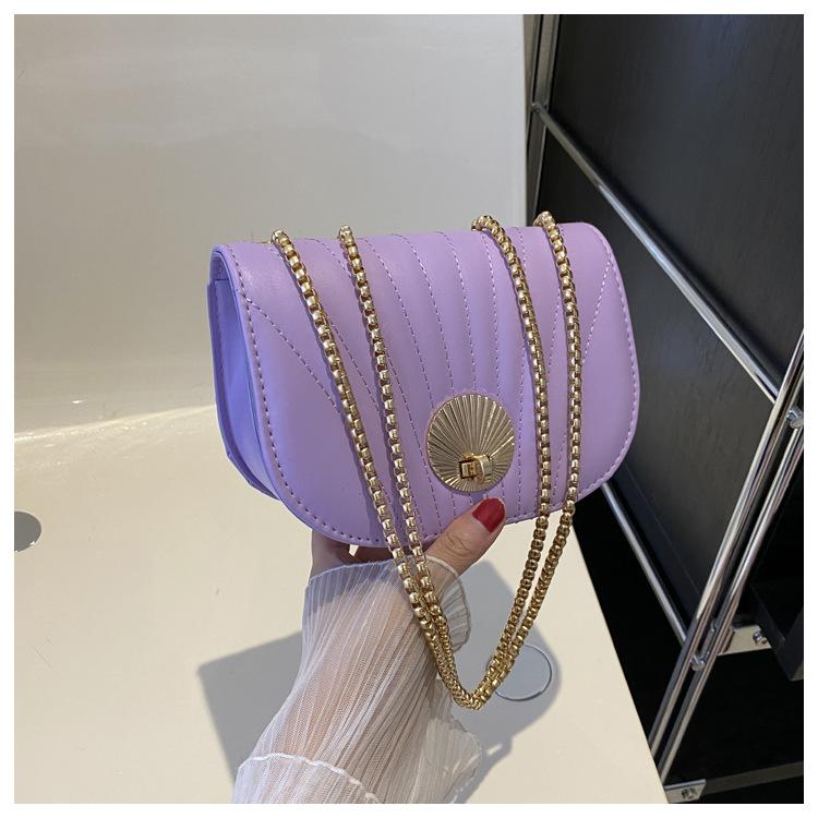 

Іноземний стиль текстури вишивка нитки 2024 осінь новий замок модний і популярний простий повсякденний ланцюжок через плече сумка фіолетовий