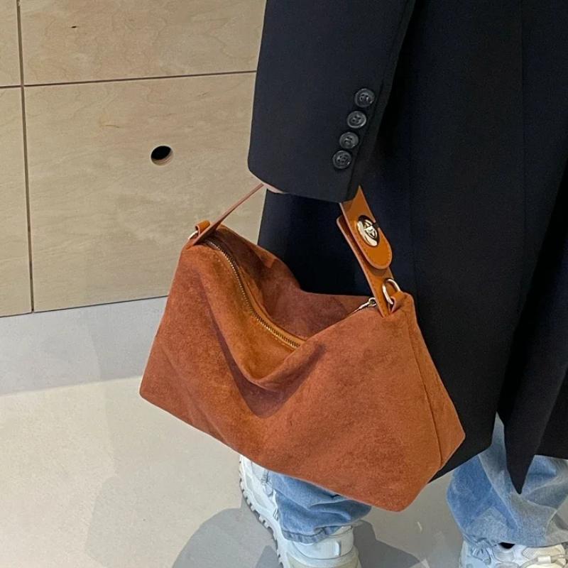 2026 New Faux Suede Sweet Women's Bag Suede Large Capacity Women's Shoulder Bag Fashion Versatile Casual Dual Purpose Handbag
