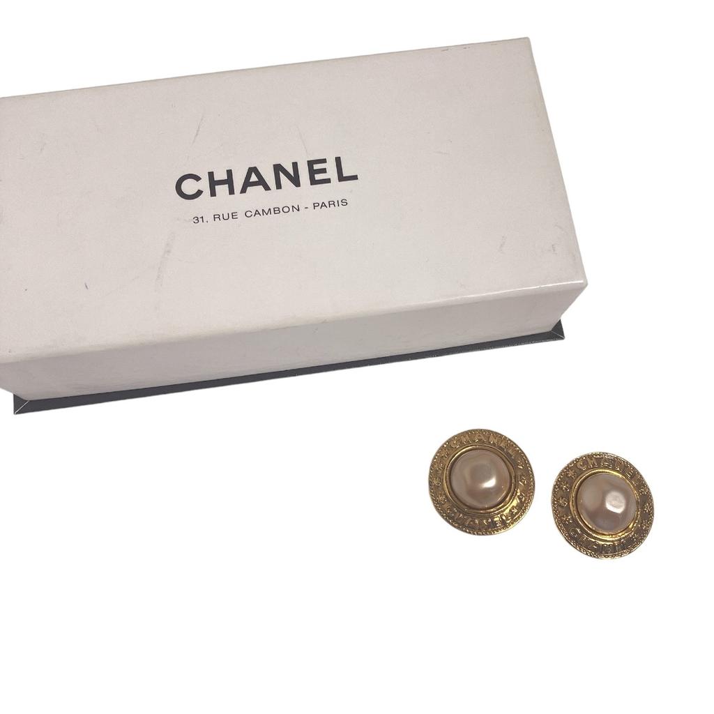CHANEL Large vintage Earring Gold Plated gold Women Used