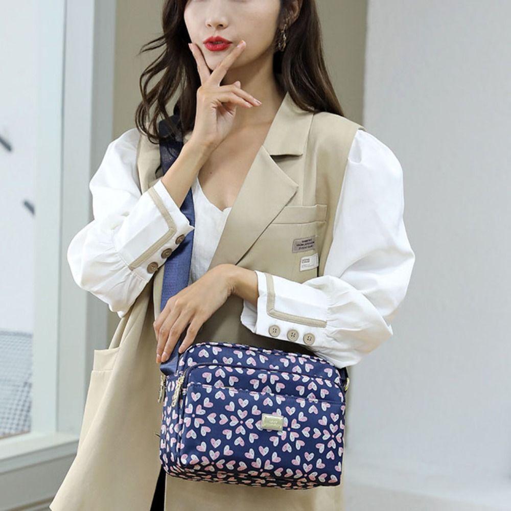 Niche Design Zipper Crossbody Bag Three-layer Small Phone Bag Simple Shoulder Bag  Girls