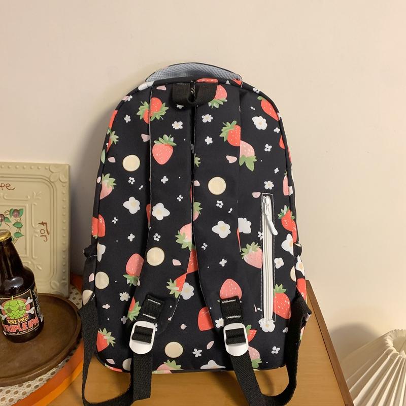 Plecak Student tornister Damski plecak z nadrukiem w truskawki