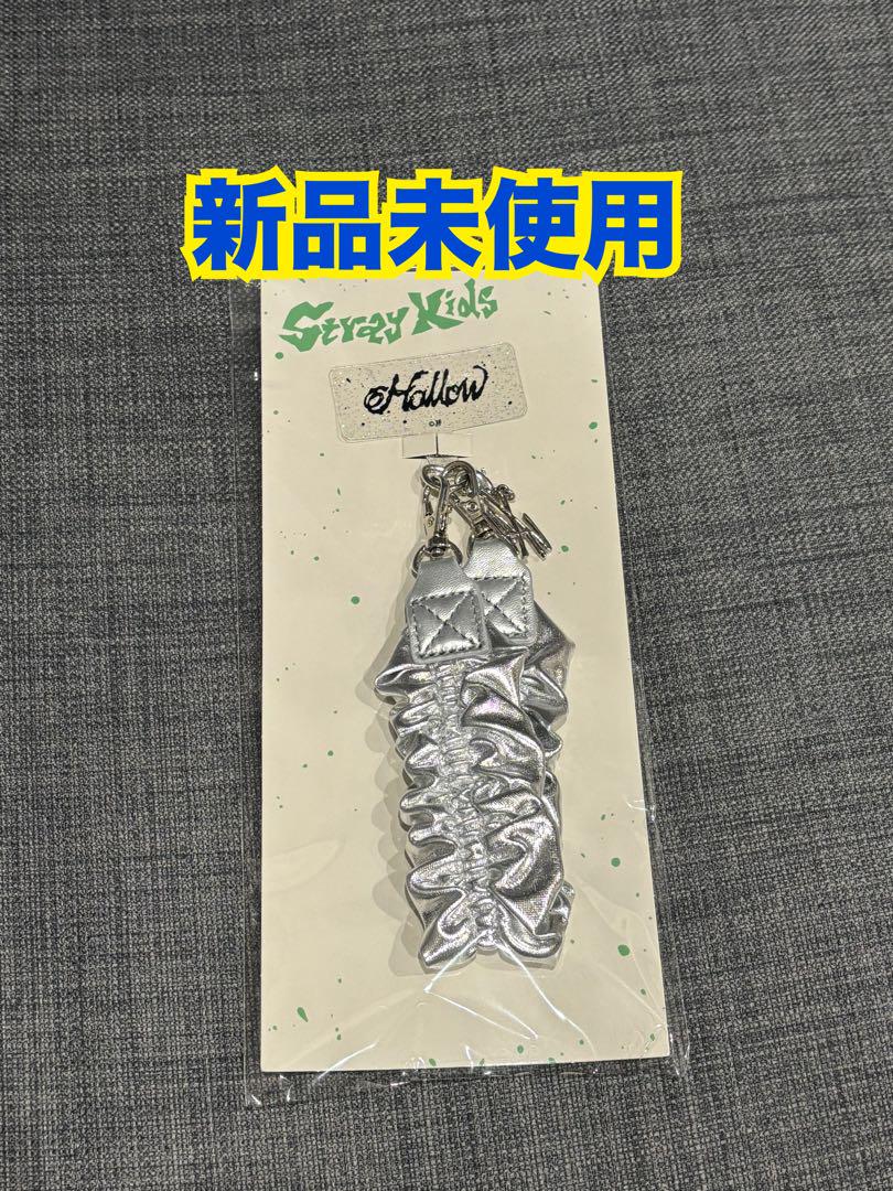 

[Б/У] Полый ремешок для смартфона Stray Kids