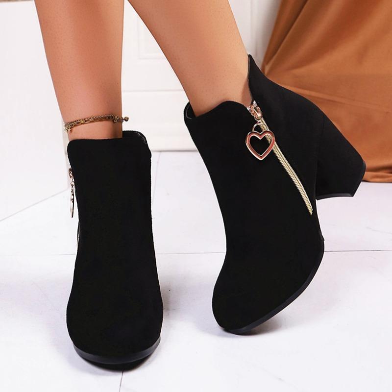 Foreign trade large size high-heeled short suede Martin boots women's autumn and winter new round head thick heel side zipper short boots