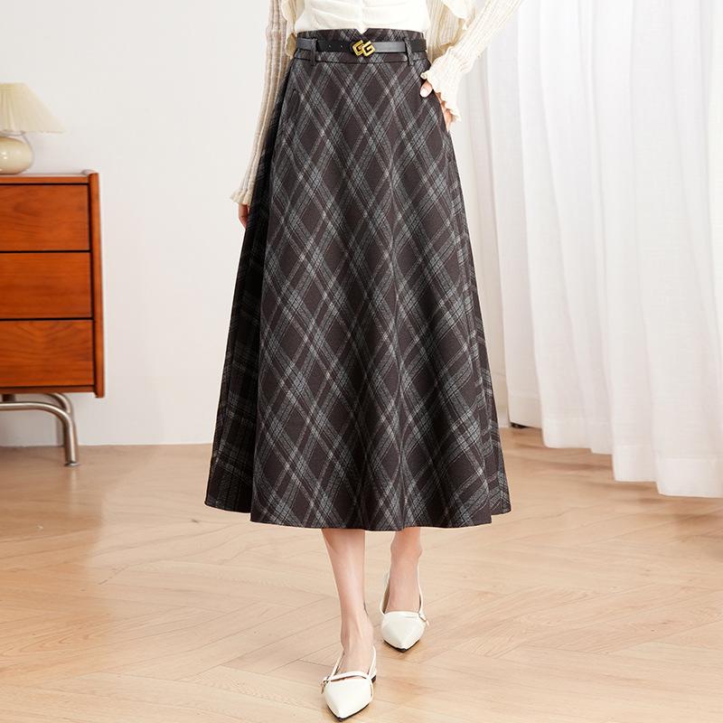 

Women s 2026 Plaid A-line Skirt: High Waist, Slimming, Mid-length Umbrella Style for Autumn/Winter. 2XL кавовий