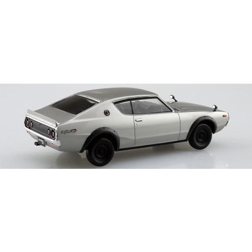 Aoshima Bunka Kyozai (AOSHIMA) 1/32 The Snap Kit Series Nissan C110 Skyline GT-R Silver Pre-Colored Plastic Model Kit 18-A