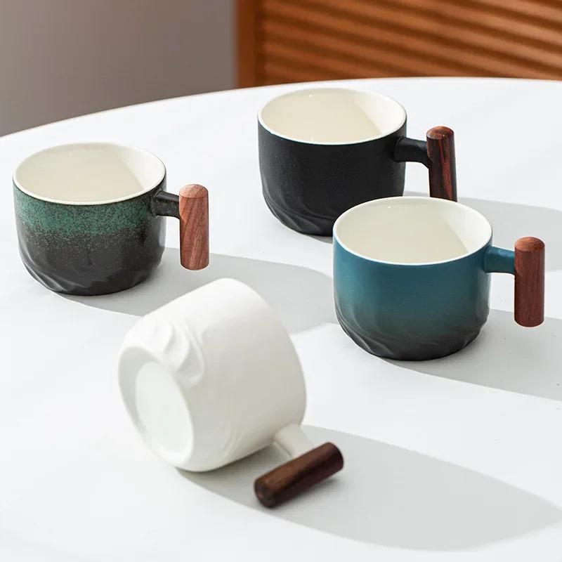 Ceramic Retro Cup Coffe with Wooden Handle Rough Large Capacity Water Tea Mug Handmade Drinkware Teaware for Birthday Gifts