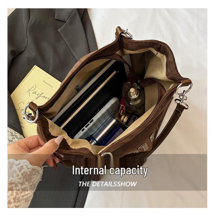 Women's Autumn Canvas Tote: Large Capacity, Casual Single Shoulder Bag for Work Commute