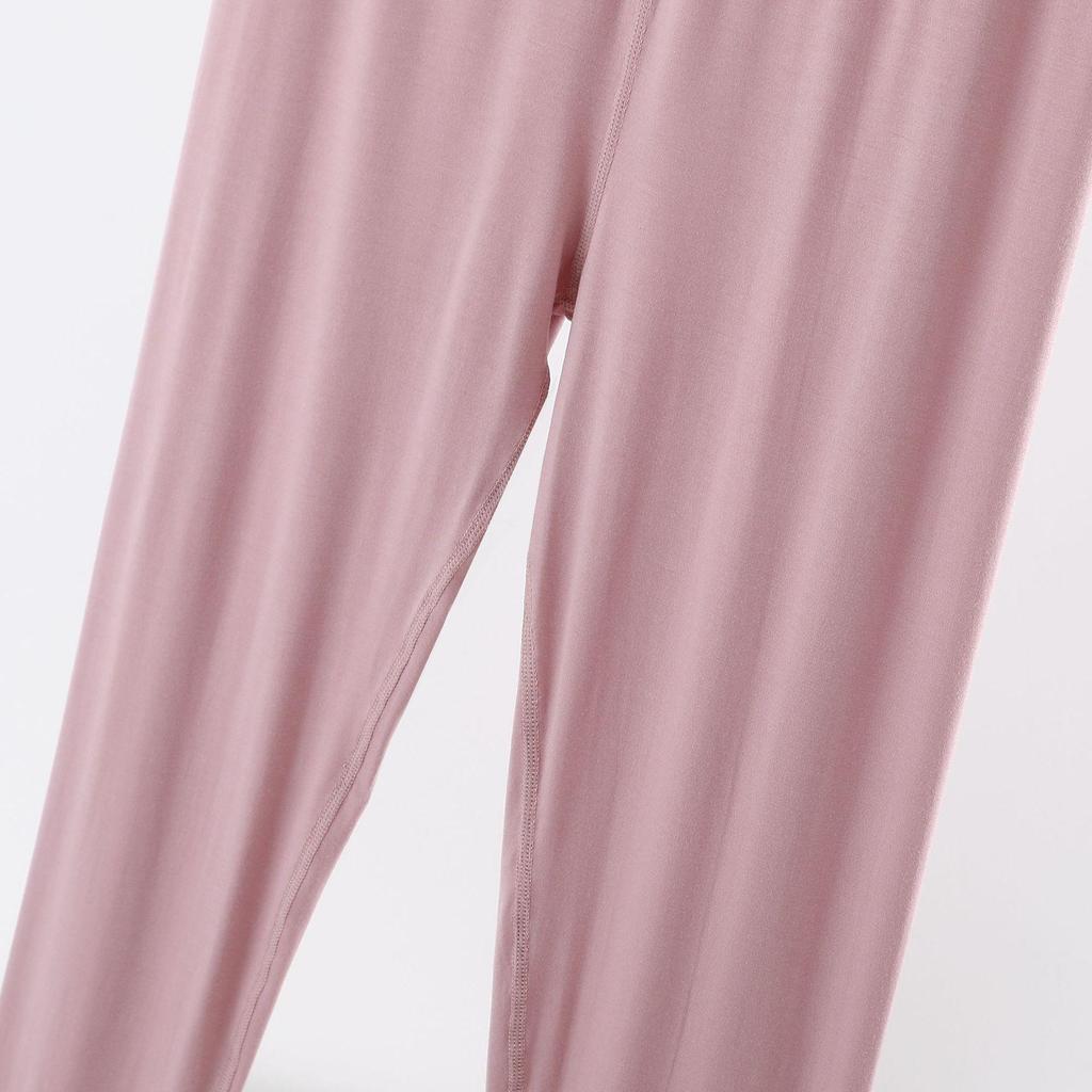 Women's High-Waisted Modal Leggings - Slimming, Skin-friendly, Plus Size, Form-fitting Pants for Spring and Autumn.