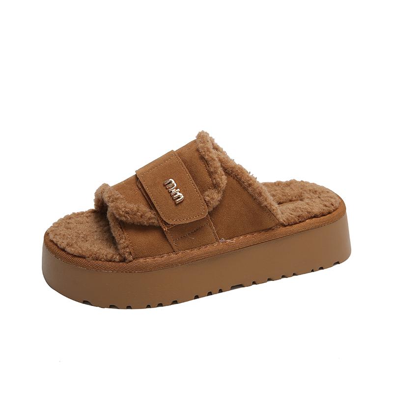 

Модные тапочки 2024 года, меховые туфли на толстой подошве, зимняя обувь, тапочки с закрытым носком, женские плюшевые тапочки на плоской подошве 40 коричневый