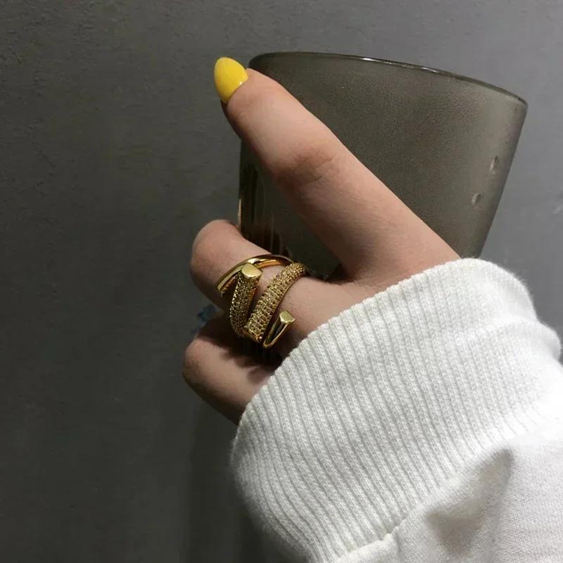Neuer Geometrischer Unregelmäßiger Ring mit Zirkonia Offener Ring für Männer und Frauen Trend Hip Hop Party Accessoires