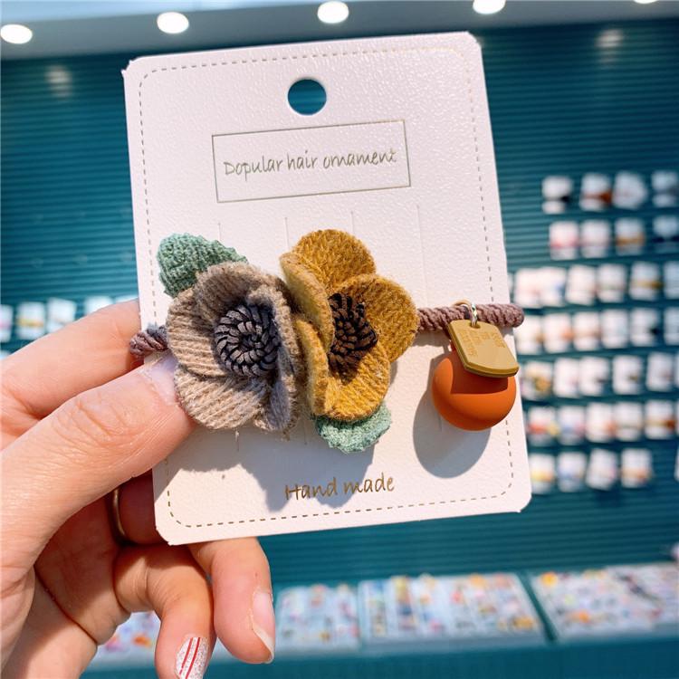 Koreańskie słodkie kwiatowe akcesoria do włosów dla dzieci: Szydełkowe spinki i krawaty z kwiatami