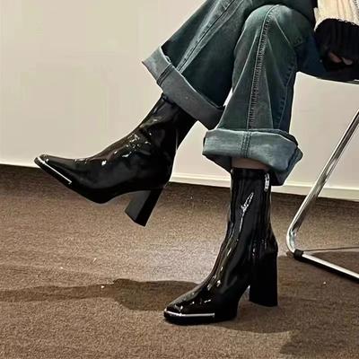 Autumn And Winter New Korean Version Trend Niche Design Internet Celebrity Square-Headed Women'S Plush High-Heeled Boots