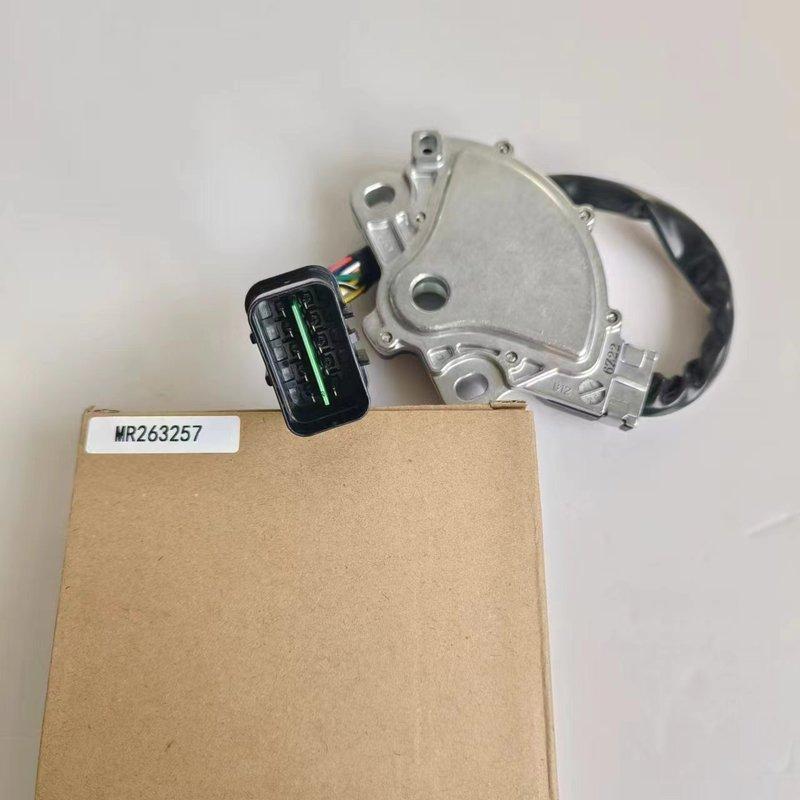 MR263257 8604A015 Electronic Neutral Safety Switch A/T Case Inhibitor Switch For Mitsubishi Pajero V73 V75 V77 1998-2006