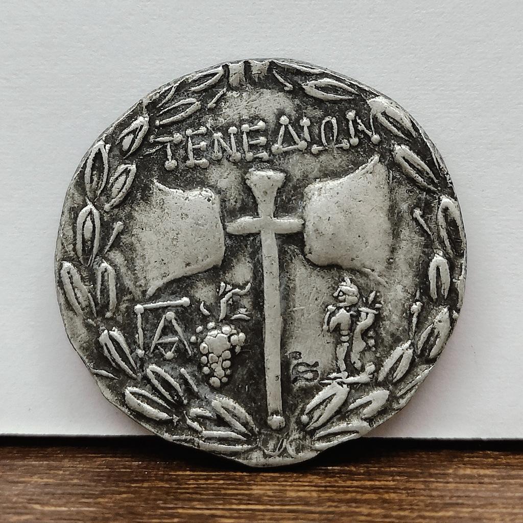 Zeus and Hera double-sided coin, ancient Greek silver coin, vintage coin, sculpture, mythology, Homer, ancient coin collection