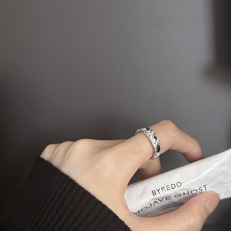 Art Deco Geometric Ring Shaped Glitter Diamond Star Love Fine Ring Female Delicate Stacking Commuting Versatile Finger Ring Zirconia Setting