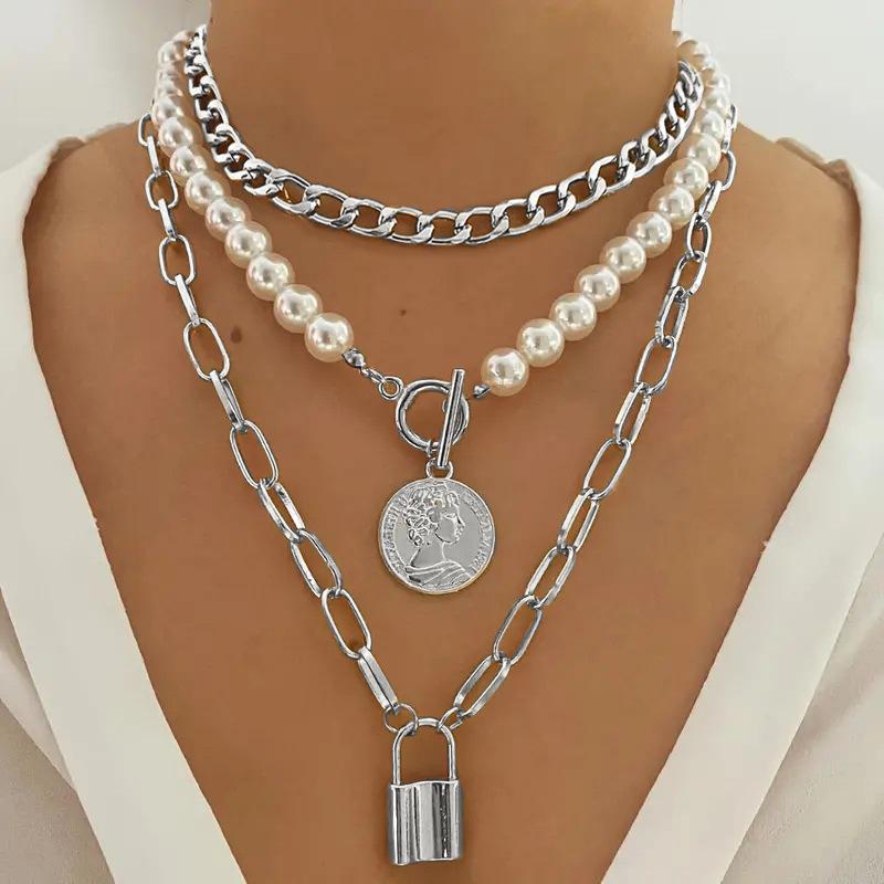 Temperament Baroque Special-Shaped Pearl Necklace, Creative Irregular Chain Collarbone Necklace For Women