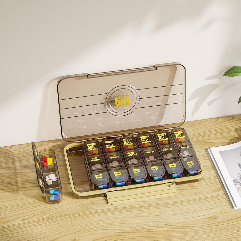 7-Day Travel Pill Organizer: Large Print, Three Daily Reminders for Elderly