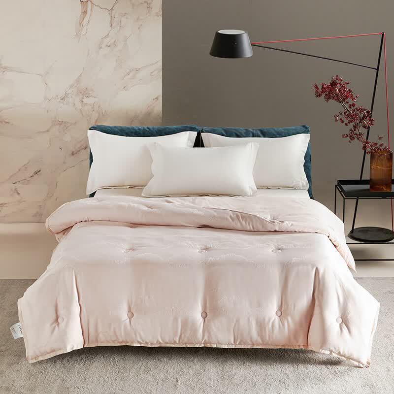 KINTHERI Silk Australian Wool Quilt