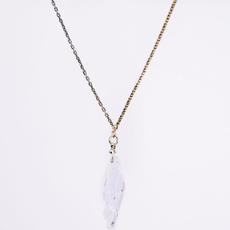 HARANG HR 311N_Kristallquarz-Halskette