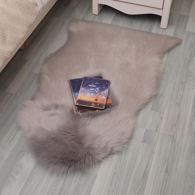 European Style Modern Minimalist Faux Wool Long Pile Rug for Living Room and Bedroom