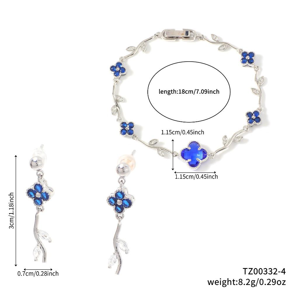 Elegant and Stylish Lucky Clover and Sweet Four-leaf Clover Bracelet and Earring Jewelry Set