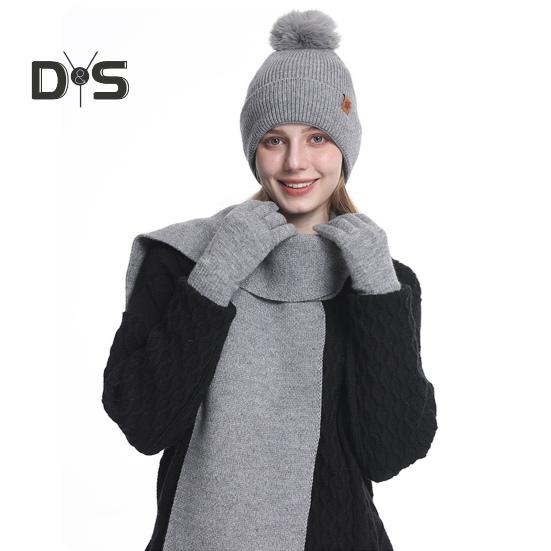 3 Pcs/Set Women Winter Hat Scarf Gloves Set Thick Knitted Ear Protection Cap Gloves Elastic Windproof Winter Outdoor Cycling Dome Beanie Neck Wrap