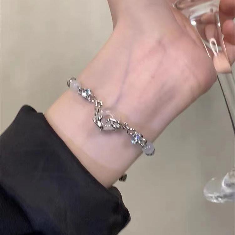 Handcrafted Unique Turquoise Alloy Bracelet Delightful Cute Style For Women