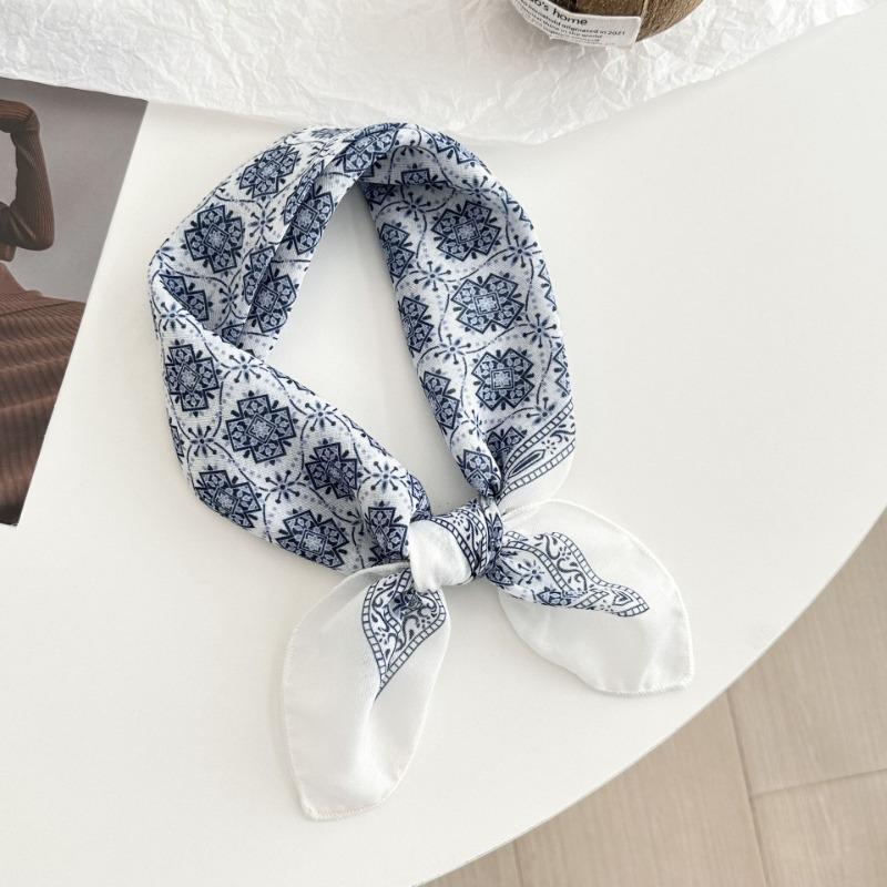 Silk scarf neck cotton and linen small square scarf women's cashew fruit decorative scarf plaid silk scarf women's autumn hair accessories
