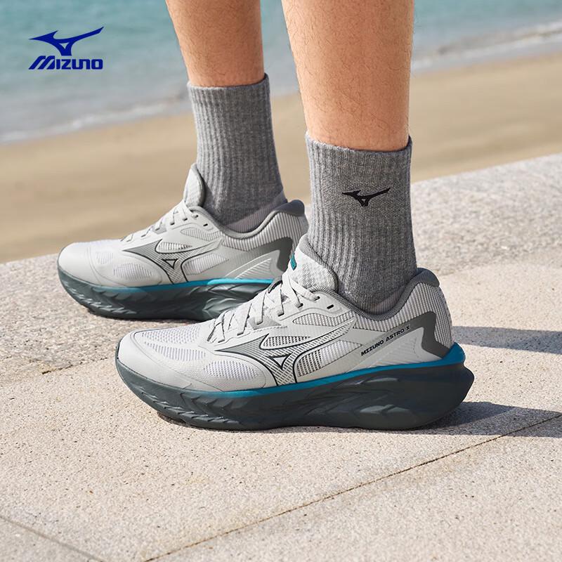 Mizuno ASTRO X Thick-Soled Cushioning Running Shoes