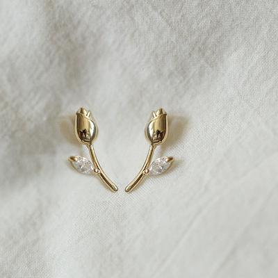 Frische Tulpenohrringe/-halskette Temperamentohrringe für Frauen mit Nischendesignschmuck für Frauen