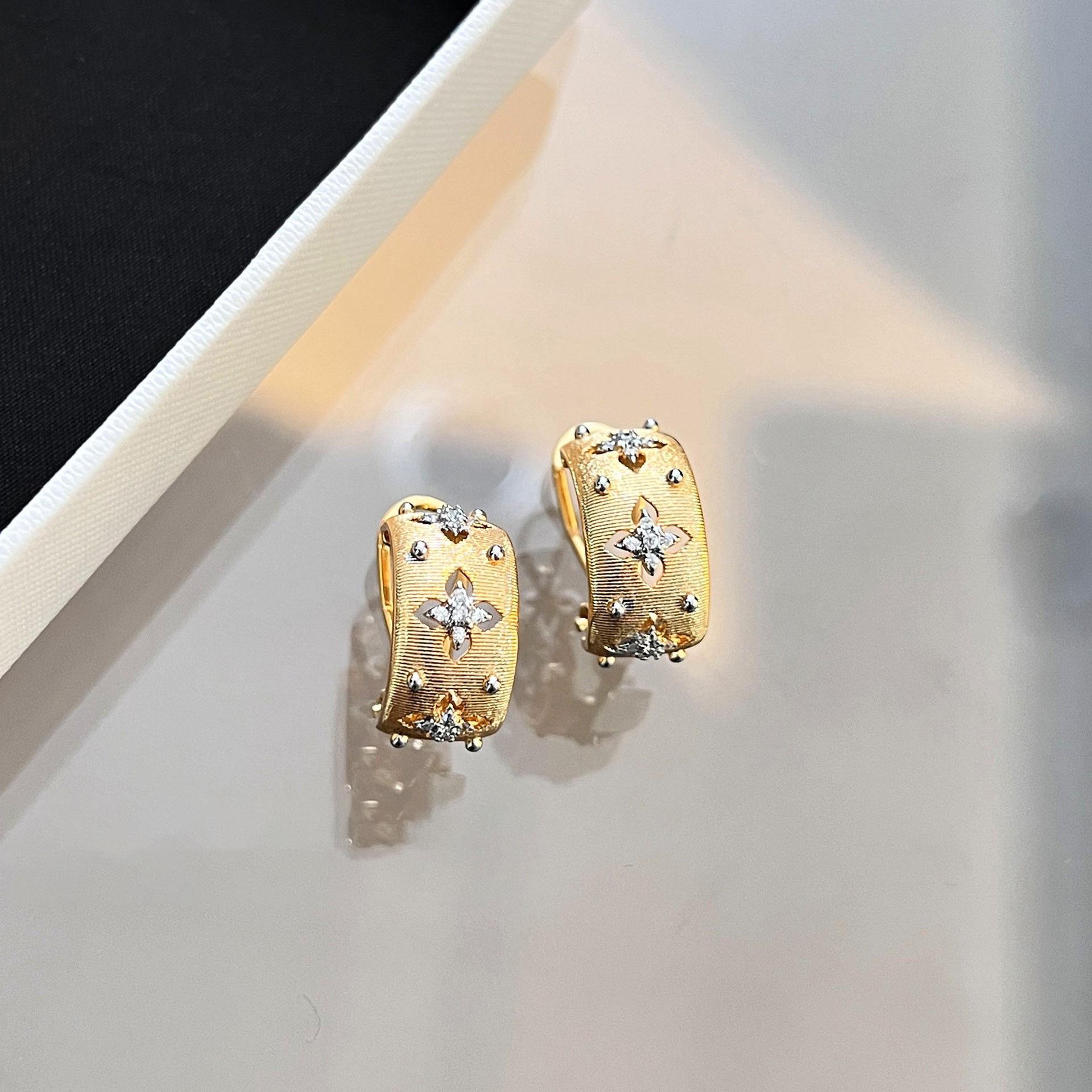 Diamond-Set Four-Leaf Clover Earrings: Luxurious French Court Retro Floral Design